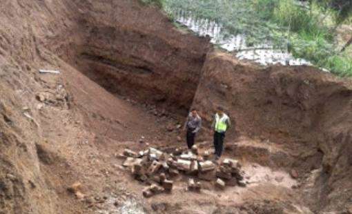 Bangunan Candi Abad 8 Ditemukan di Lereng Merapi. …