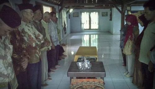 Mengungkap Sumarah, Agama Marginal Asli Jawa yang …